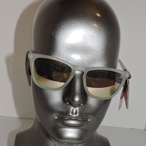 Foster Grant for Shape Sunglasses 100% UVA/UVB